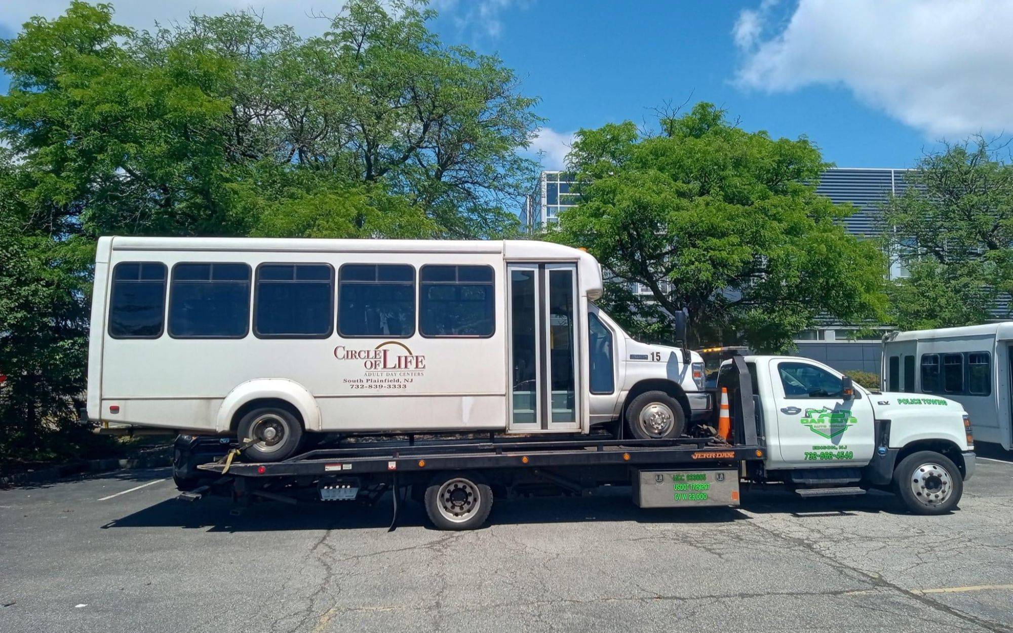 Car Guys Auto Repair And Towing (4)